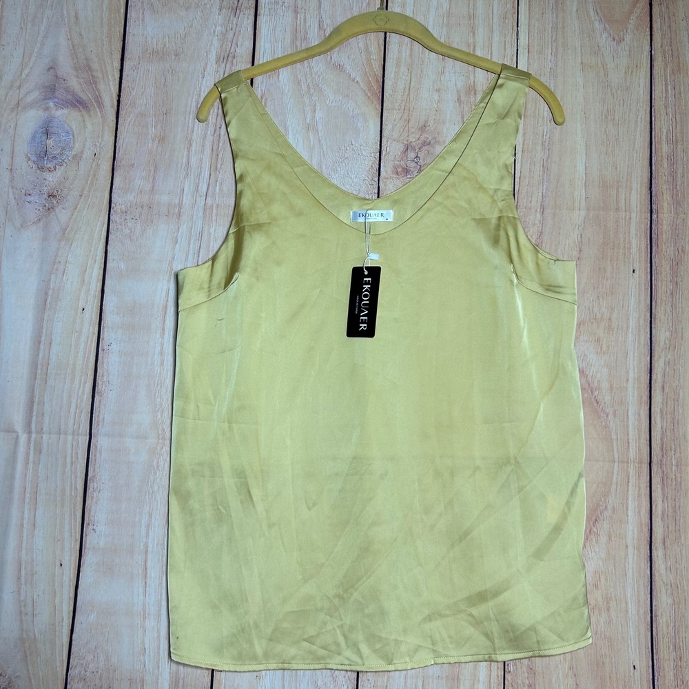 Ekouaer Satin Camisole Women Size M Gold V-Neck Sleeveless Tank Top Minimalist